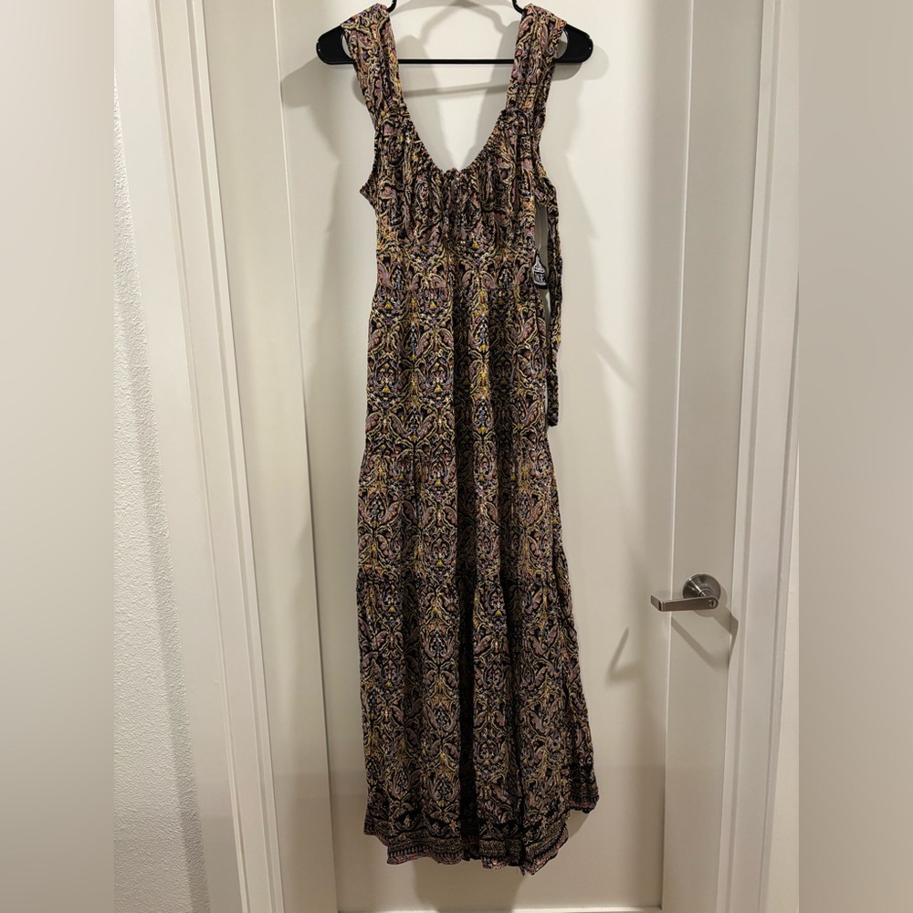 Angie Clothes